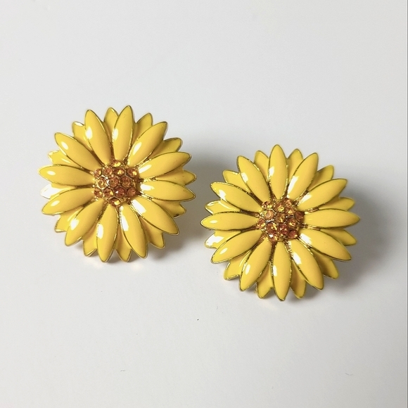 Jewelry - Yellow Daisy Earrings